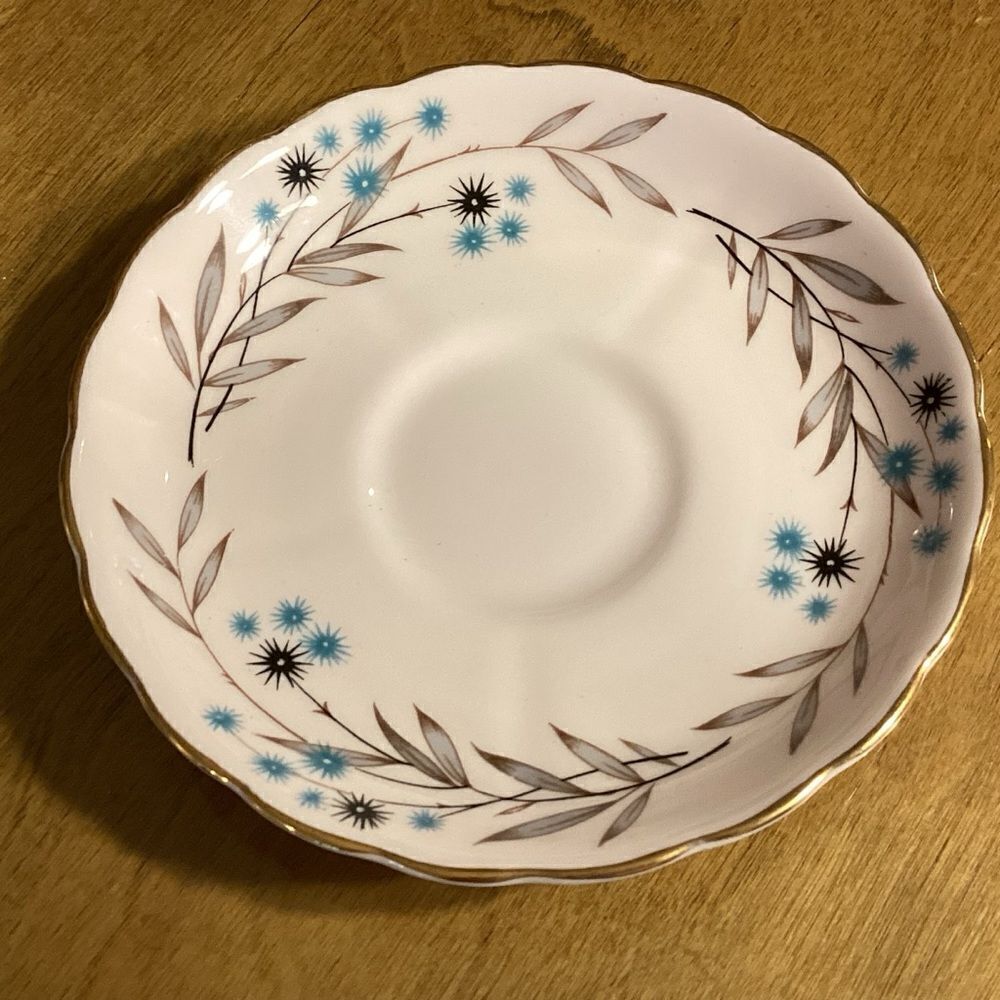 Tuscan Brand Fine English China Saucer in “Southern Star” Pattern